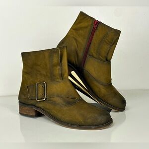 UNITY IN DIVERSITY Olive green LUGANO leather ankle boots size‎ 9.5.